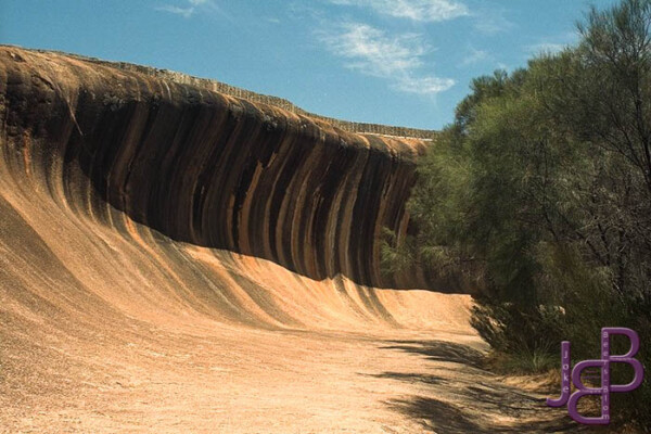 08-12 Wave Rock
